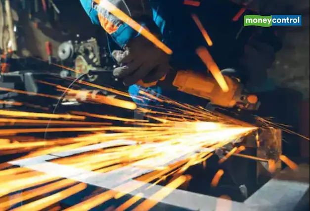Core Sector Growth: अप्रैल में 0.5% रही कोर सेक्टर ग्रोथ, आठ महीने में सबसे कमजोर